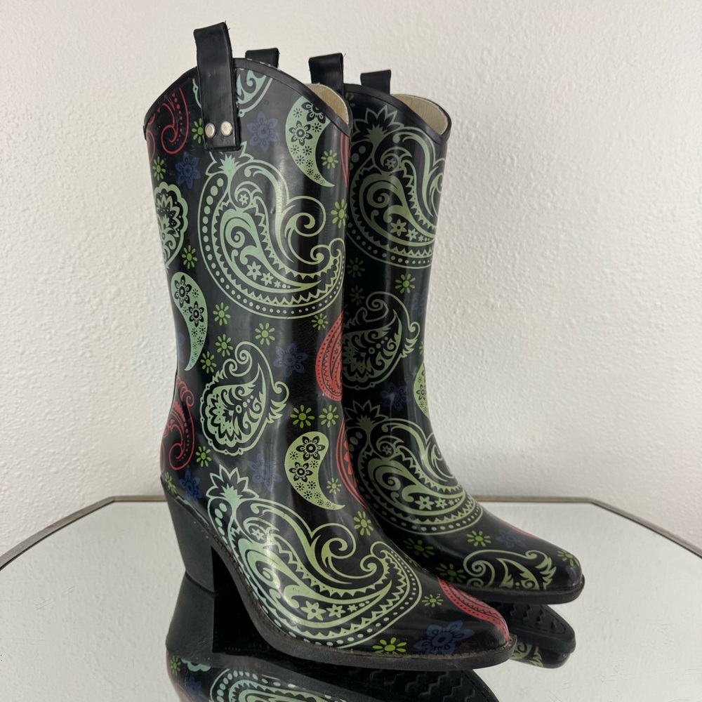 JUST 4 KICKS Multi Floral Paisley Western Pointed Toe Heeled Rubber Cowboy Boots